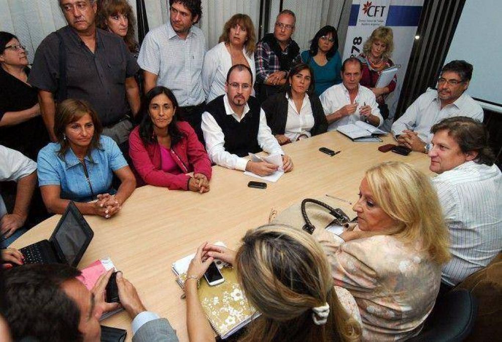 El SUTE ratific� el paro del 5 de marzo tras rechazar el 25% que ofreci� el Gobierno