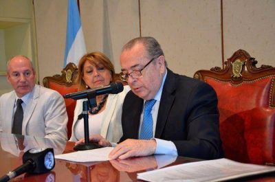 Jorge pidi� "un poco de paciencia" a los estatales porque espera que baje la inflaci�n