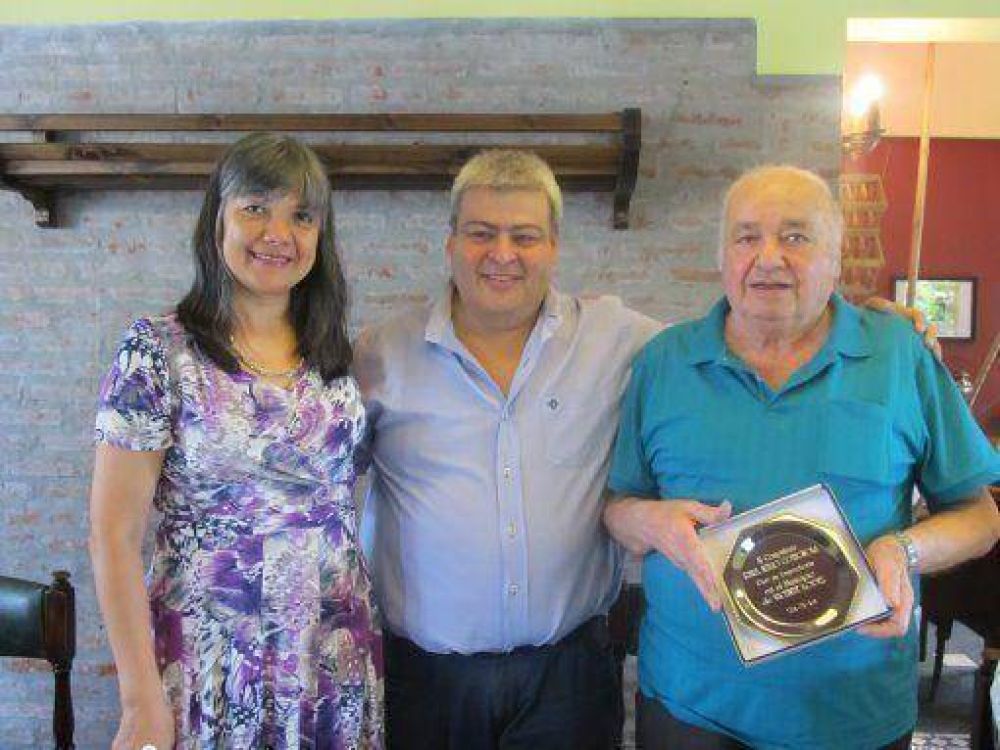 Distinguen al militante y ex Concejal peronista Ira�l Cotignola‏