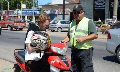 En Pilar, el 30 por ciento de los motociclistas circula sin casco