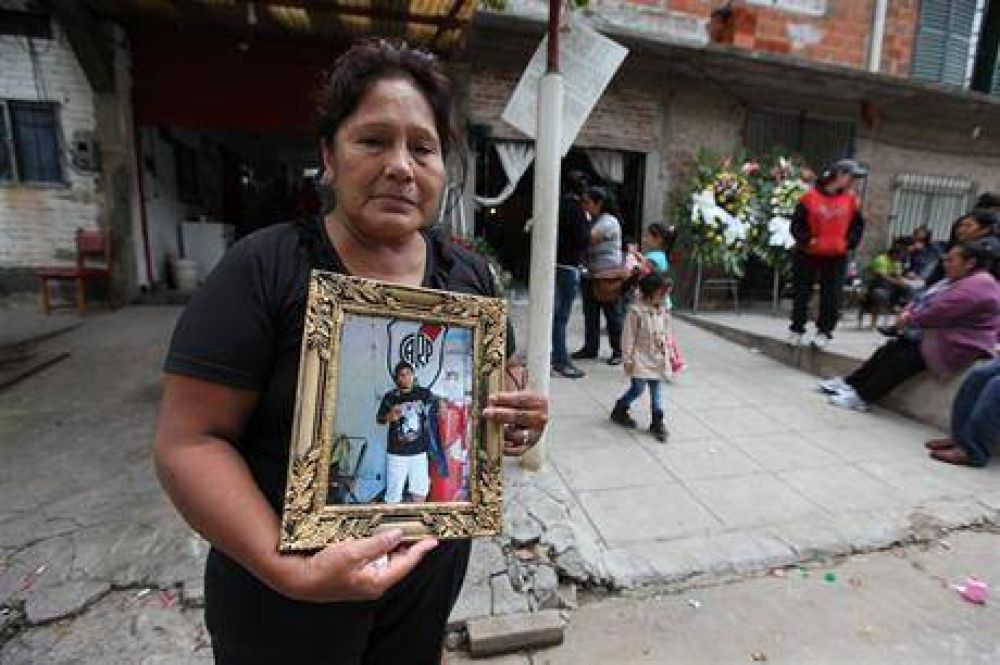 Identificaron al homicida de la toma y la familia se�ala a un narco