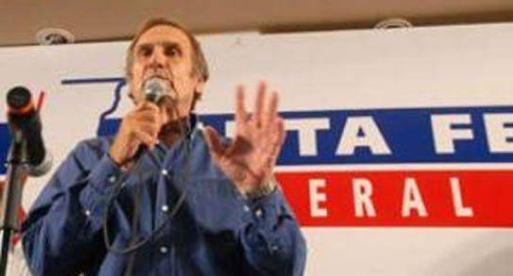 Reutemann desminti� la reuni�n con Rubeo