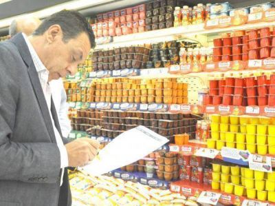 Autoridades de la Municipalidad recorrieron el Carrefour de Z�rate