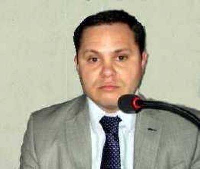 Cuestionan asignaci�n del Fondo Educativo  