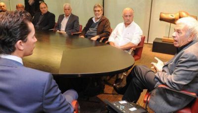 Estatales obtienen suba de 31,6% y hay dudas sobre el impacto fiscal
