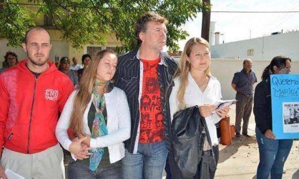 Las hijas de Mariela fueron recibidas por el fiscal Zucchiatti, de Corral de Bustos