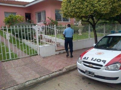 Ins�lito: Desvalijaron su casa porque olvid� cerrar con llave