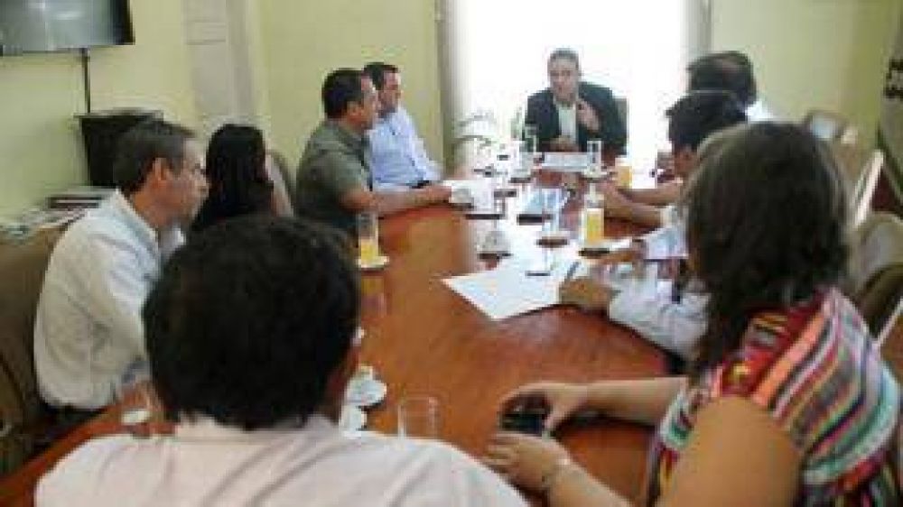 Jalil impulsa la construcci�n del crematorio municipal