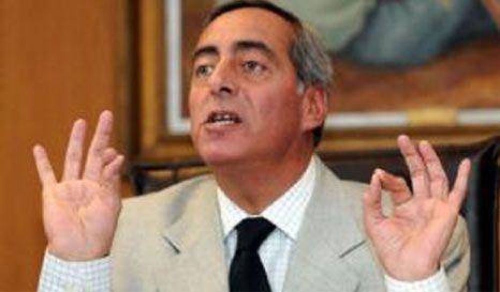 Vctor Fayad: "Cobos es el padre Grassi de la poltica"