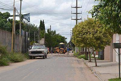 Indignaci�n en el barrio Hip�dromo por la demora en reparar un ca�o de gas natural