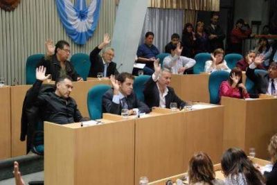 Solicitan urgente promulgaci�n de la emergencia h�drica en Caleta Olivia