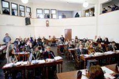 Otro papel�n: Se levant� la sesi�n del Concejo Deliberante por falta de qu�rum