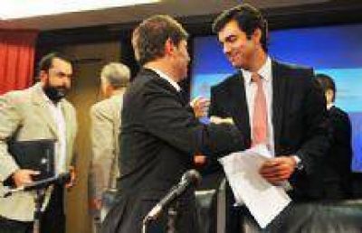 La Provincia de Salta form� parte del acuerdo con Repsol como miembro de la OFEPHI