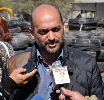 Un Javier Tineo ultra K se tomar� licencia en el Congreso