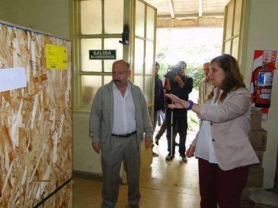 INZA PRESENT� EL TOM�GRAFO ADQUIRIDO PARA EL PINTOS