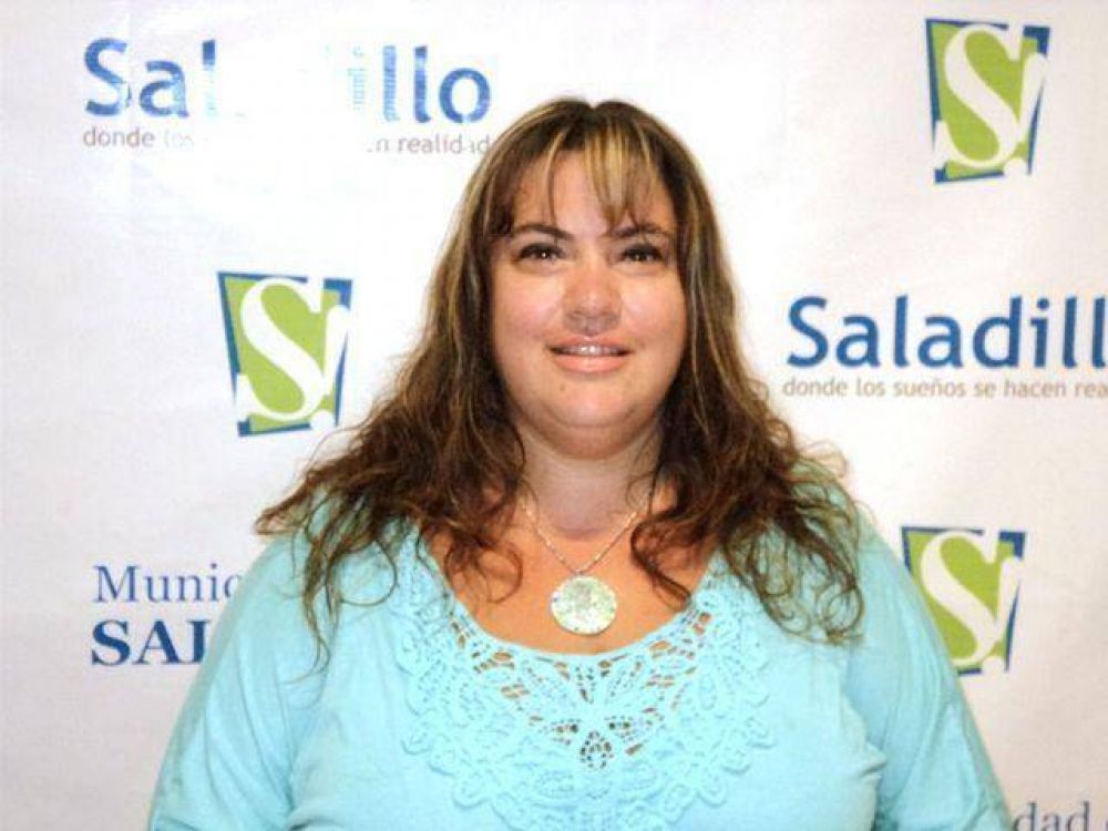 Entrega de �tiles escolares desde la Direcci�n de Cultura