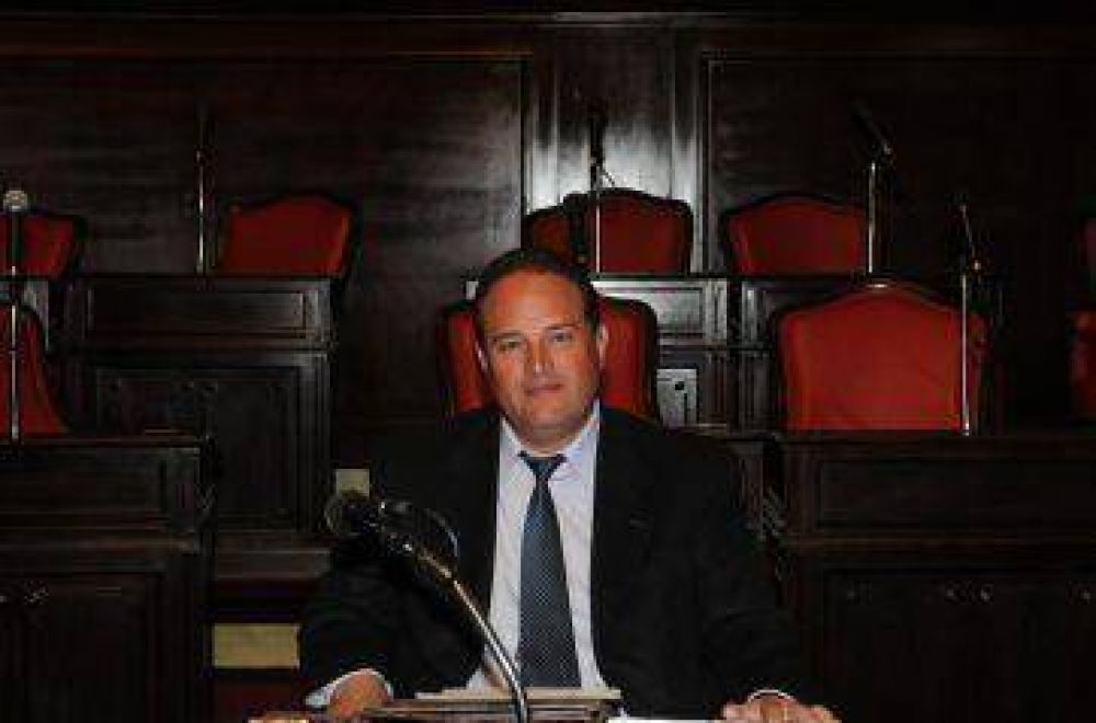  "Si debo una disculpa, es a Fioramonti"