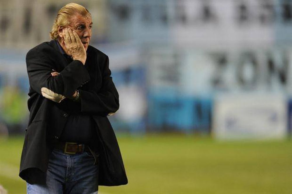 El silencio se adue�a del Racing de Mostaza, que necesita cambiar ante All Boys