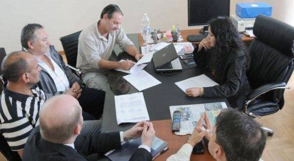 Choferes de taxis y remises se capacitar�n en seguridad vial