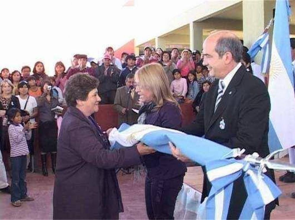 Inauguraron la Escuela N�460 en Perico 