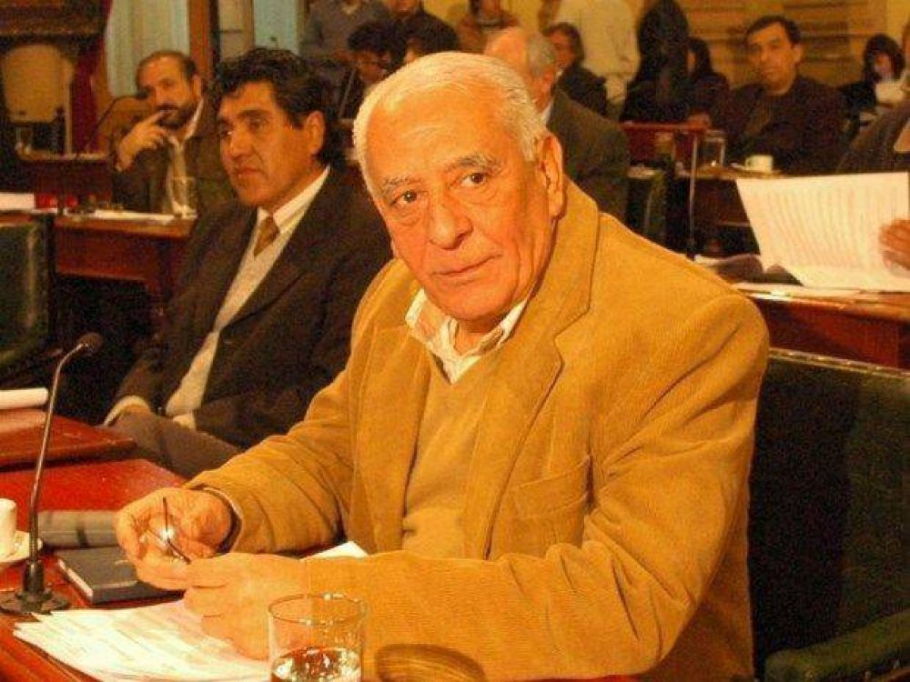 A fuerza de prepotencias, Sandez al frente del PJ