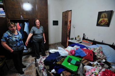 �Entren, est� todo controlado�, dijo uno de los ladrones e ingresaron los c�mplices