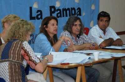 Para Utelpa, la reuni�n fue �una medida dilatoria�