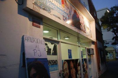 Hay amenazas cruzadas en el PJ y se aleja la posibilidad de arreglo