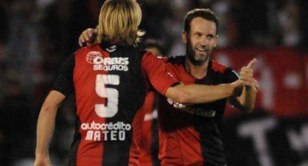 Newell's gole� a Nacional en la Libertadores