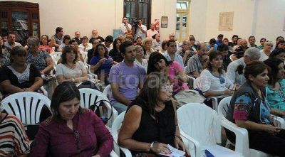 Amsafe y Sadop dieron el "s�" a la propuesta salarial del gobierno