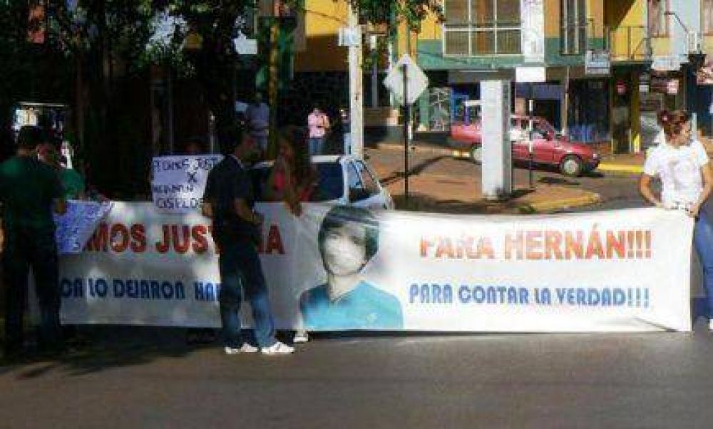 Nueva autopsia confirmar�a que Hern�n C�spedes se habr�a suicidado