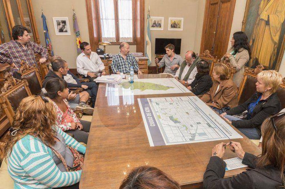 El Gobierno Municipal entreg� nuevos microcr�ditos