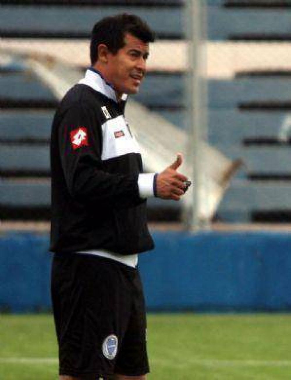 Mucho m�s que tres