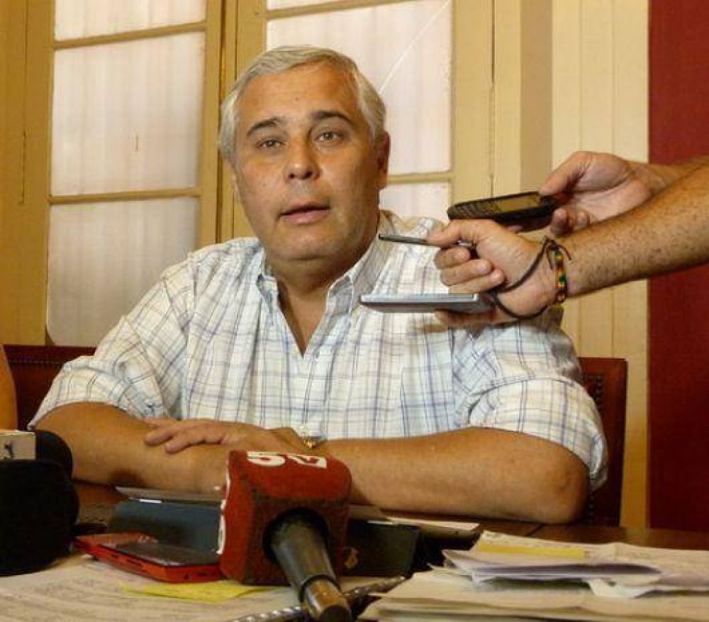 Fabi�n R�os arremeti� contra el radicalismo que gobierna