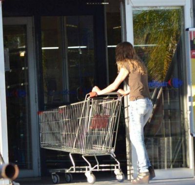 Supermercadistas se�alan una baja en el consumo de enero