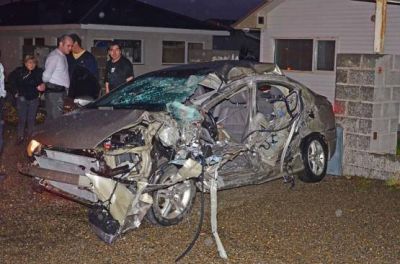 Conductor perdi� la vida en accidente en el ingreso a R�o Gallegos