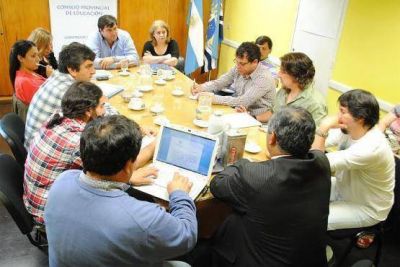 La paritaria docente paso a un cuarto intermedio hasta ma�ana