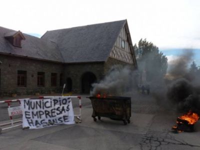 Se reactiv� el conflicto entre los maleteros y la Municipalidad