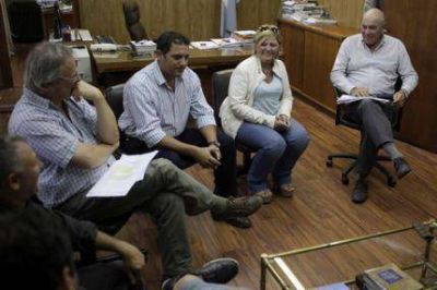 El Estado Municipal invertir� 1 mill�n de pesos para el mantenimiento de escuelas provinciales