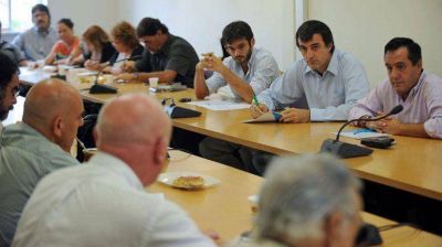 Paritarias: los docentes aceptaron la oferta del Gobierno porte�o pero igual ir�n al paro