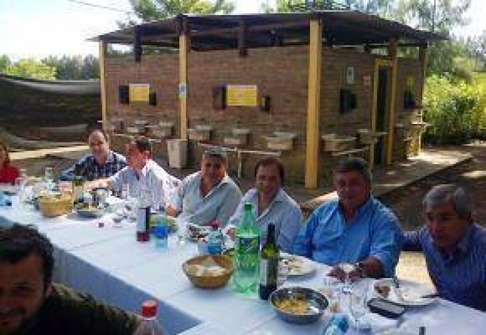 Giustozzi encabez� en San Pedro reuni�n del massismo de la segunda secci�n