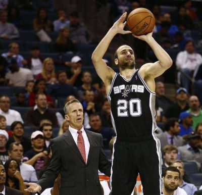 "Manu" hizo gran partido en el triunfo de San Antonio ante Charlotte por 92 a 82