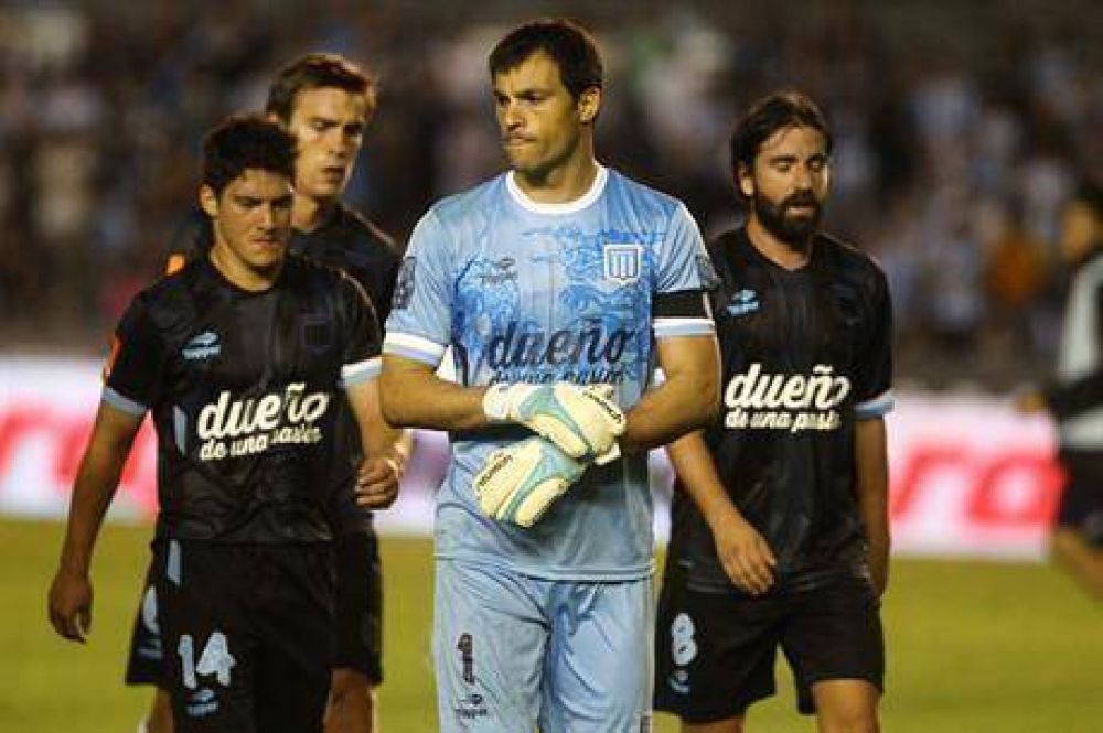 El empate castig� a Racing y a los cambios de Mostaza Merlo