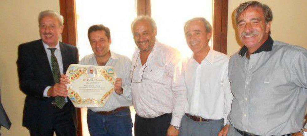 Cabildo Abierto respalda a Santa Mar�a