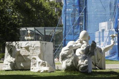 Removieron por completo el Monumento a Col�n