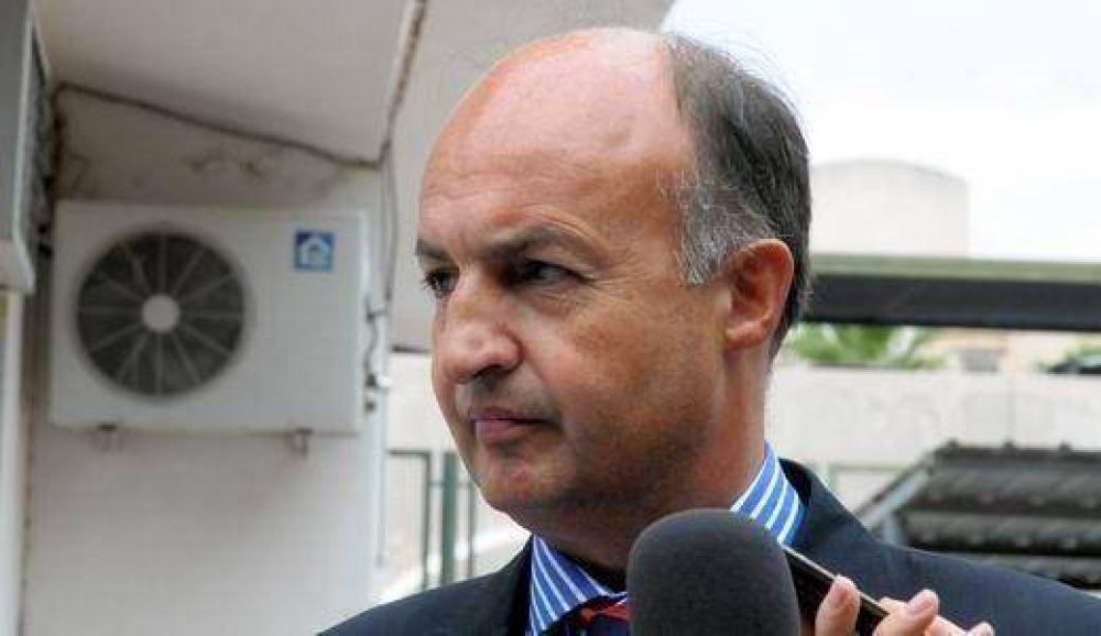 D�az Cardeilhac: �Son problemas propios de pasos importantes�