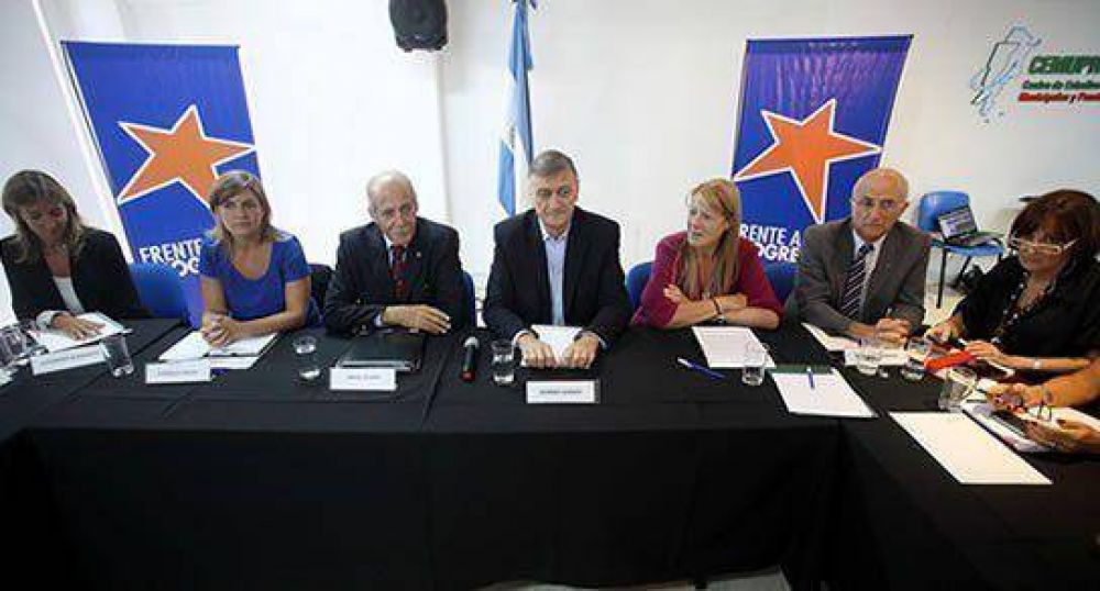 Binner present� a su equipo econ�mico
