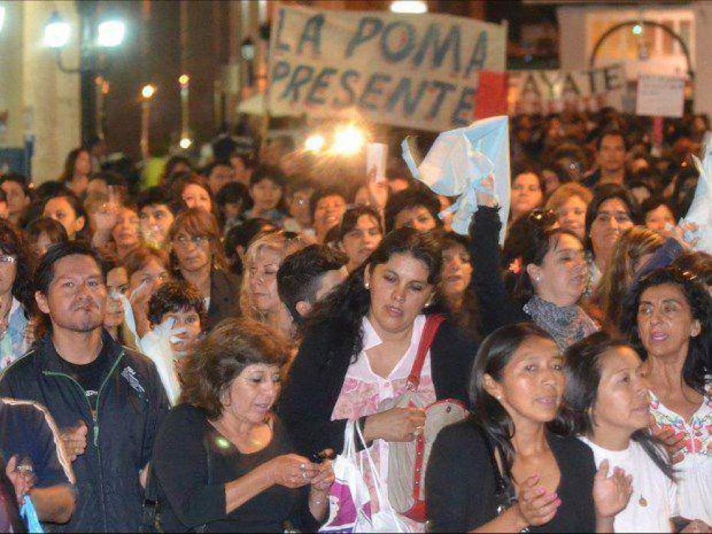 Masiva marcha docente por las calles del centro salte�o