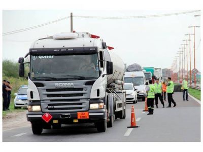 La Agencia de Seguridad Vial har� controles en rutas durante el fin de semana largo