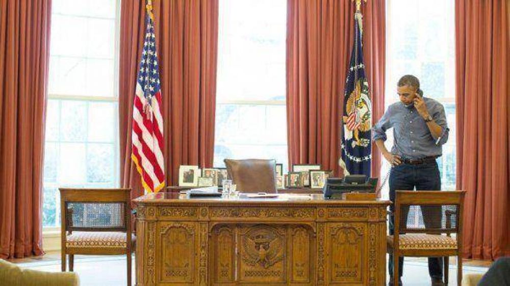 Obama le pidi� a Putin que retire sus fuerzas de Crimea